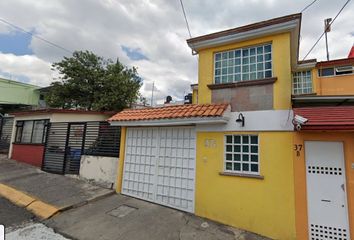 Casa en  Del Pedregal 37, Lomas De Cantera, 53470 Naucalpan De Juárez, Méx., México