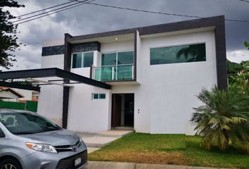 Casa en fraccionamiento en  Lomas De Cocoyoc, Morelos, México