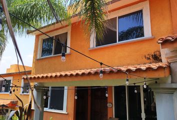 Casa en  Avenida Domingo Diez, Chamilpa, Cuernavaca, Morelos, México