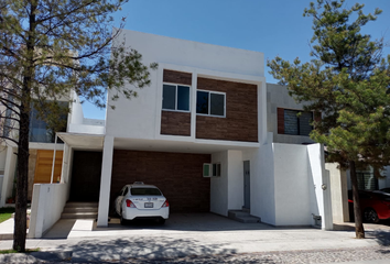 Casa en condominio en  Quinta Los Olivos, Aguascalientes 66, Aguascalientes, México