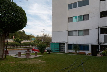 Departamento en  Unidad Habitacional Valle Verde, Avenida Miguel Hidalgo, Miguel Hidalgo, Temixco, Morelos, México