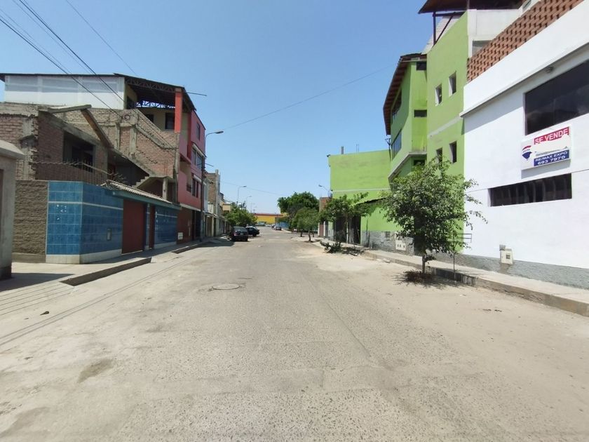 Departamento en venta Calle Rebagliatti, San Juan De Miraflores, Perú