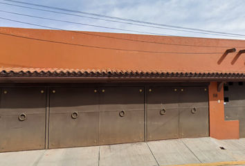 Casa en  Lago De Chapala Oriente 14, Santiago Momoxpan, Rafael Ávila Camacho (manantiales, Santiago Momoxpan, Puebla, México