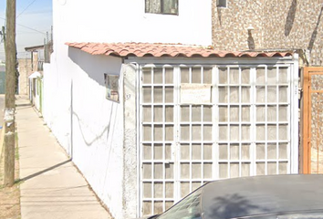 Casa en fraccionamiento en  Avenida Tecpayocan 37, Ciudad Aztlán, Tonalá, Jalisco, México