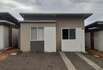 Casa en  Villa Del Rey - Urb. Rey Juan Carlos, Ecuador