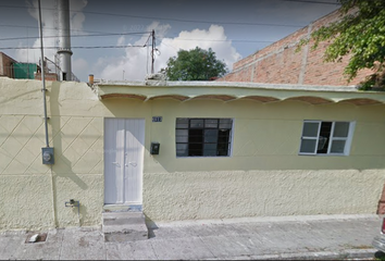 Casa en  Calle Graciano Sánchez 4612, Benito Juárez, Zapopan, Jalisco, México