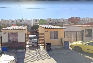 Casa en  Lomas De Rosarito, Lomas De La Presa, Ensenada, Baja California, México