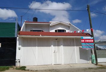 Casa en  Ávila Camacho 113, Santa Cruz De Las Huertas, 45402 Tonalá, Jalisco, México