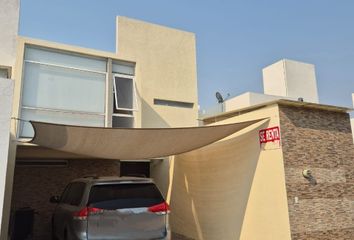 Casa en fraccionamiento en  Calle Mesa De Canarias 10, Valle De Los Olivos, San José De Los Olvera, Querétaro, México