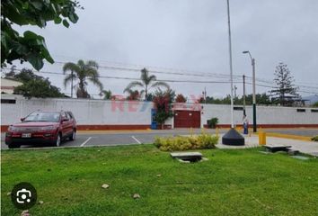 Terreno en  Centro Comercial La Alborada, Alameda Del Arco Iris, Surco, Perú