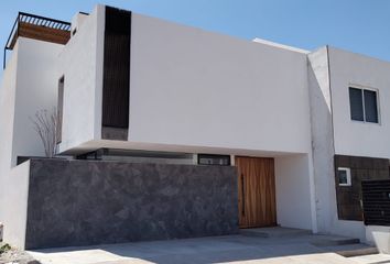 Casa en condominio en  Zakia, Querétaro, México