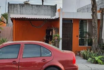 Casa en  Tenochtitlan 125, Valle De Huinala I, Ciudad Apodaca, Nuevo León, México