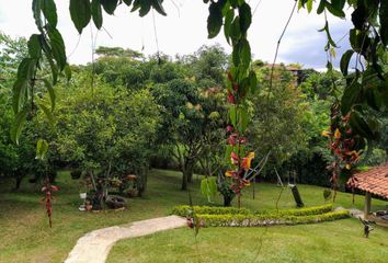 Casa en  Piedechinche 20, Via De Entrada Haciendas De Potrerito, Jamundí, Valle Del Cauca, Colombia