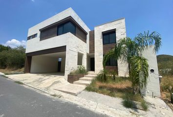 Casa en  Carolco Residecial 2do Sector, Mariposa Monarca, Carolco Residencial, Monterrey, Nuevo León, México
