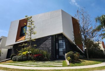 Casa en  Rinconada Del Bosque, Zapopan, Jalisco, México