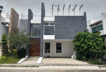Casa en condominio en  Boulevard Gran Lomas, Fracc Lomas De Angelópolis Ii, San Andrés Cholula, Puebla, 72830, Mex