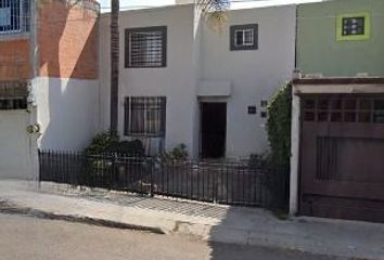 Casa en  Calzada De La Amargura, Lomas De San Pedrito, Santiago De Querétaro, Querétaro, México