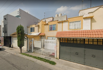 Casa en  Vicente Guerrero, Fraccionamiento Las Americas, Ecatepec De Morelos, Estado De México, México