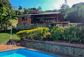 Villa-Quinta en  Puerto Buga Calima, Calima, Valle Del Cauca, Colombia