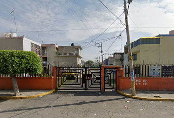 Departamento en  Los Heroes, Ixtapaluca, Estado De México, México