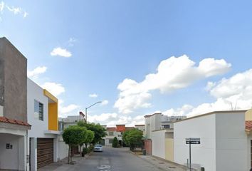 Casa en  Avenida De Los Narradores, Portalegre Premium, Culiacán, Sinaloa, México