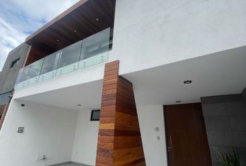 Casa en fraccionamiento en  Boulevard Cuernavaca, Res Lomas De Angelópolis Cascatta, Ocoyucan, Puebla, 72826, Mex