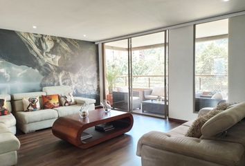 Apartamento en  El Tesoro, Medellín