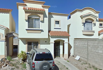 Casa en  Cda. Saint Denis 66, 85456 Guaymas, Son., México