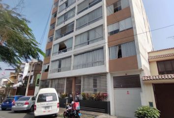Departamento en  Calle Marbella 259, Lima, Perú