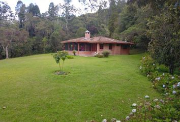 Casa en  Altos De La Fé, Parcelación Altos De La Fe, Los Salados, Retiro, Antioquia, Colombia