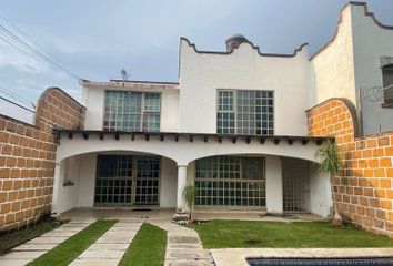 Casa en fraccionamiento en  Fraccionamiento Las Fincas, Jiutepec, Morelos