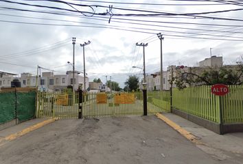 Casa en  San José Puente Grande, Roble Mz 026, San Jose Puente Grande, Tepotzotlán, Estado De México, México