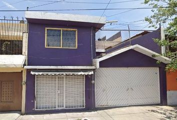 Casa en  Iglesia De Santo Domingo, Evolucion, Nezahualcóyotl, Estado De México, México