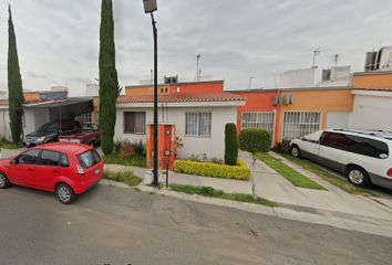 Casa en  Avenida Parque Santiago 1646, Fundadores, Querétaro, México