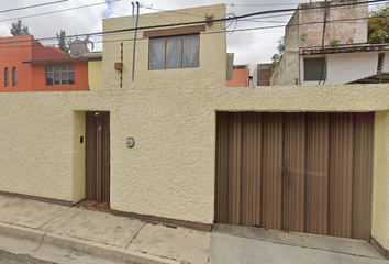 Casa en  Bugambilia Naranja, Bugambilias, Oaxaca De Juárez, Oaxaca, México