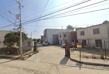 Casa en condominio en  Arroyo Nuevo 14818, Hacienda Las Delicias, Tijuana, Baja California, México