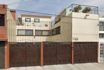 Casa en  Playa Pichilingue 137, Reforma Iztaccihuatl Sur, 08840 Ciudad De México, Cdmx, México