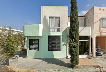 Casa en condominio en  Av. Antigua Sta. Rosa 801-manzana 128 Lote 10, 66610 Cdad. Apodaca, N.l., México