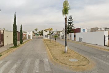 Casa en fraccionamiento en  Telescopio, Real Del Sol, Villas De La Hacienda, Jalisco, México