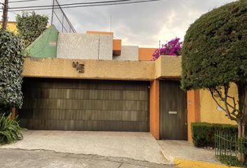 Casa en  Lomas De Tecamachalco, Naucalpan De Juárez, Estado De México, México