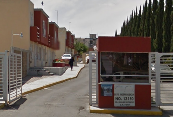 Casa en  12 De Octubre, Infonavit San Miguel Mayorazgo, Puebla De Zaragoza, Puebla, México