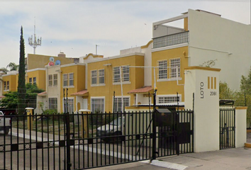 Casa en fraccionamiento en  Av Bellavista 2081, Santiago De Querétaro, Querétaro, México
