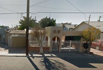 Casa en fraccionamiento en  Isla Hawai 368, Santa Mónica, 21339 Mexicali, Baja California, México
