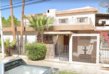 Casa en  Avenida Miguel Negrete 2023, Nueva, Mexicali, Baja California, México