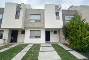 Casa en  Rincones Del Marqués Fraccionamiento, Avenida Del Marques, Santiago De Querétaro, Querétaro, México