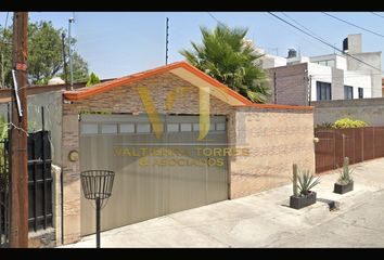 Casa en  C. F 8, Los Pastores, 53330 Naucalpan De Juárez, Méx., México