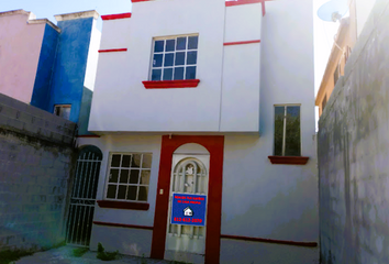 Casa en  Los Arcos, Juárez, Nuevo León