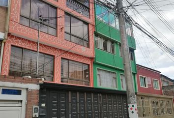 Casa en  Batavia, Calle 17c, Fontibón, Bogotá, Colombia