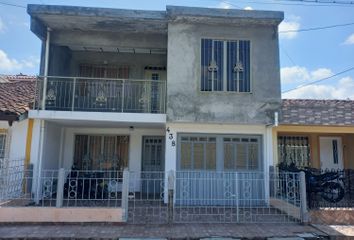 Casa en  Calle 31 #26-70, Tuluá, Valle Del Cauca, Colombia
