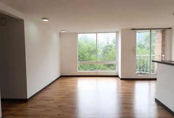 Apartamento en  Poblado, Medellín